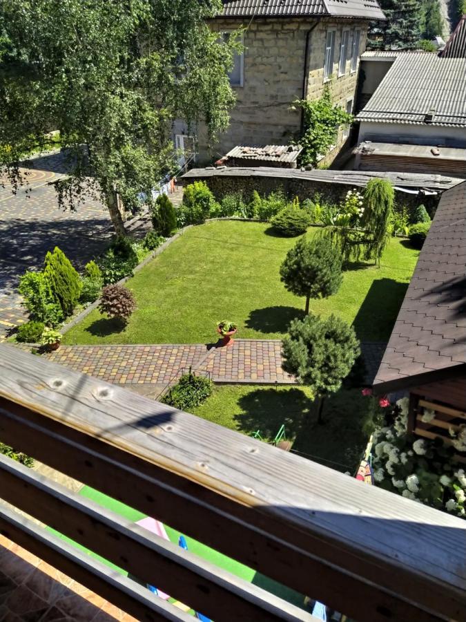 Guest House Shafran Яремча Экстерьер фото