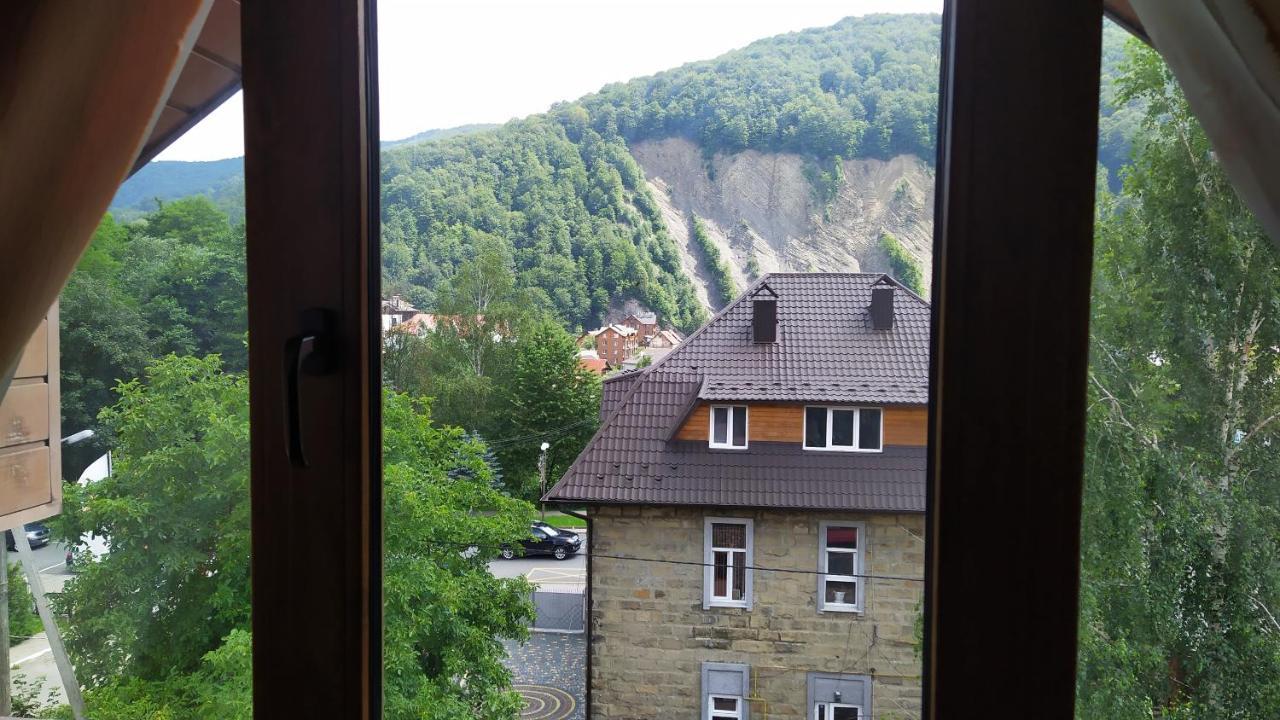 Guest House Shafran Яремча Экстерьер фото