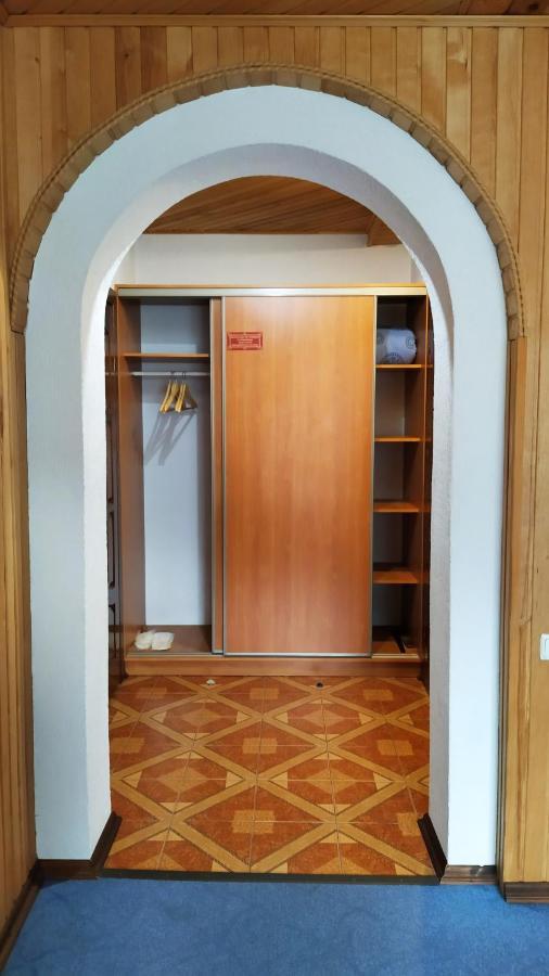 Guest House Shafran Яремча Экстерьер фото