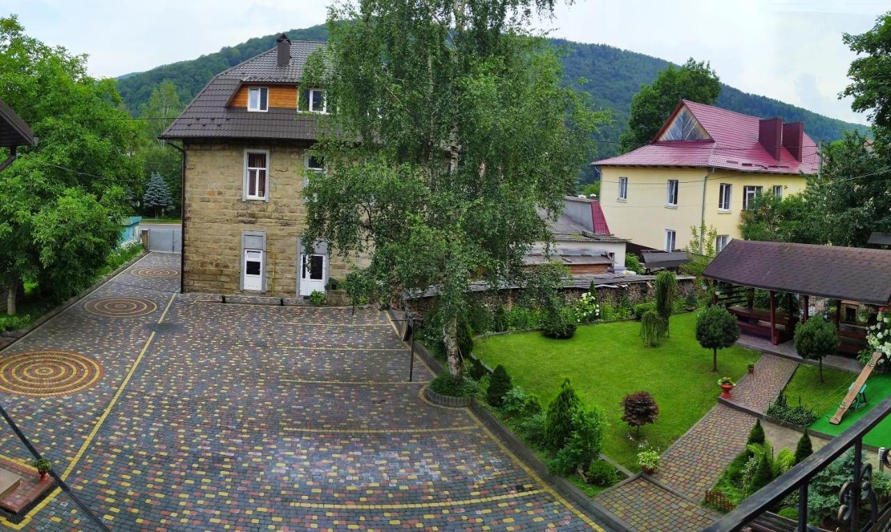 Guest House Shafran Яремча Экстерьер фото
