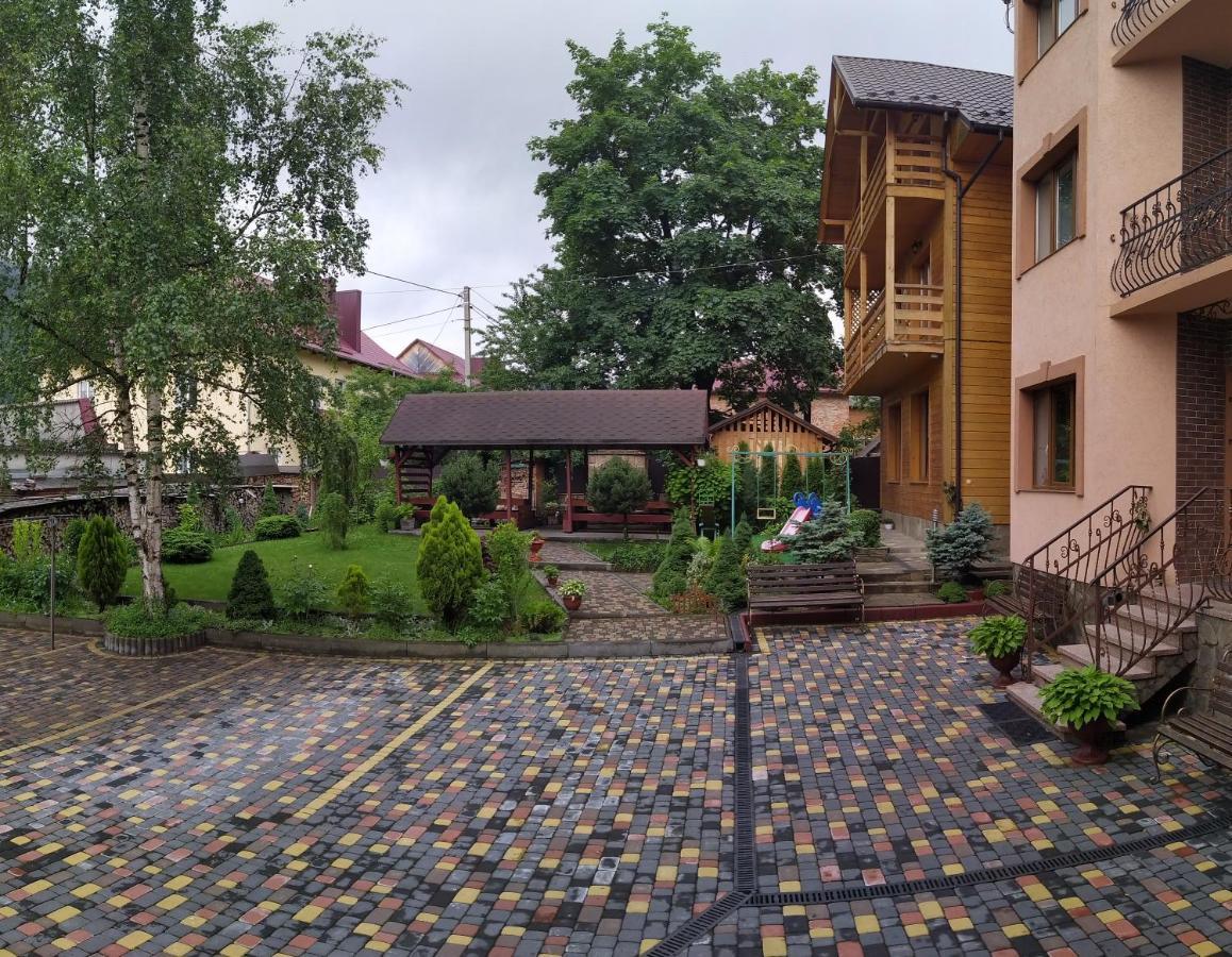 Guest House Shafran Яремча Экстерьер фото