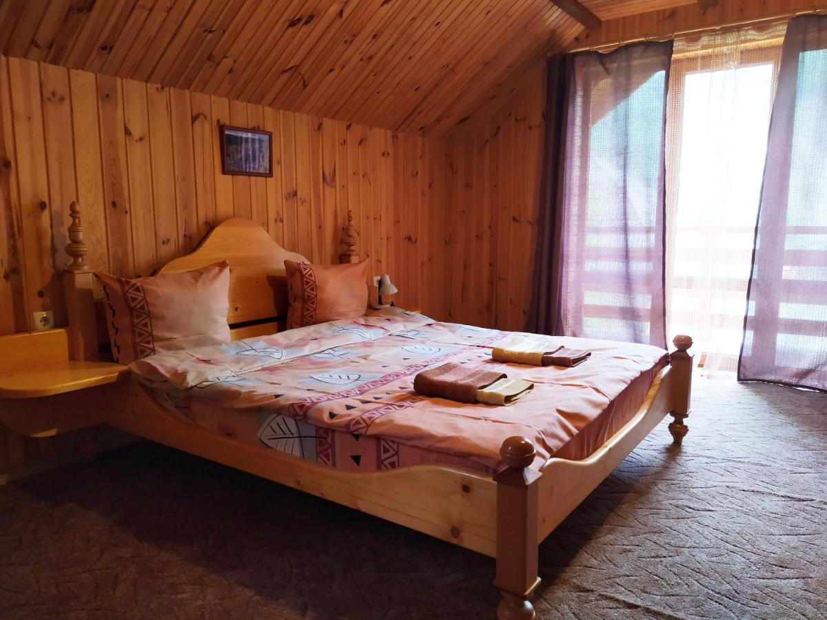 Guest House Shafran Яремча Экстерьер фото