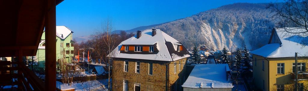 Guest House Shafran Яремча Экстерьер фото